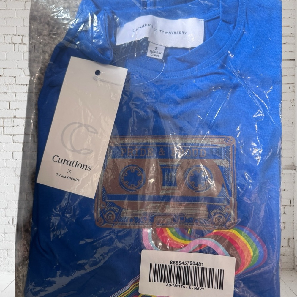 Pride and Proud Unisex T Shirt Small Blue NWT Soft Cotton Graphic Tee - Picture 4 of 5